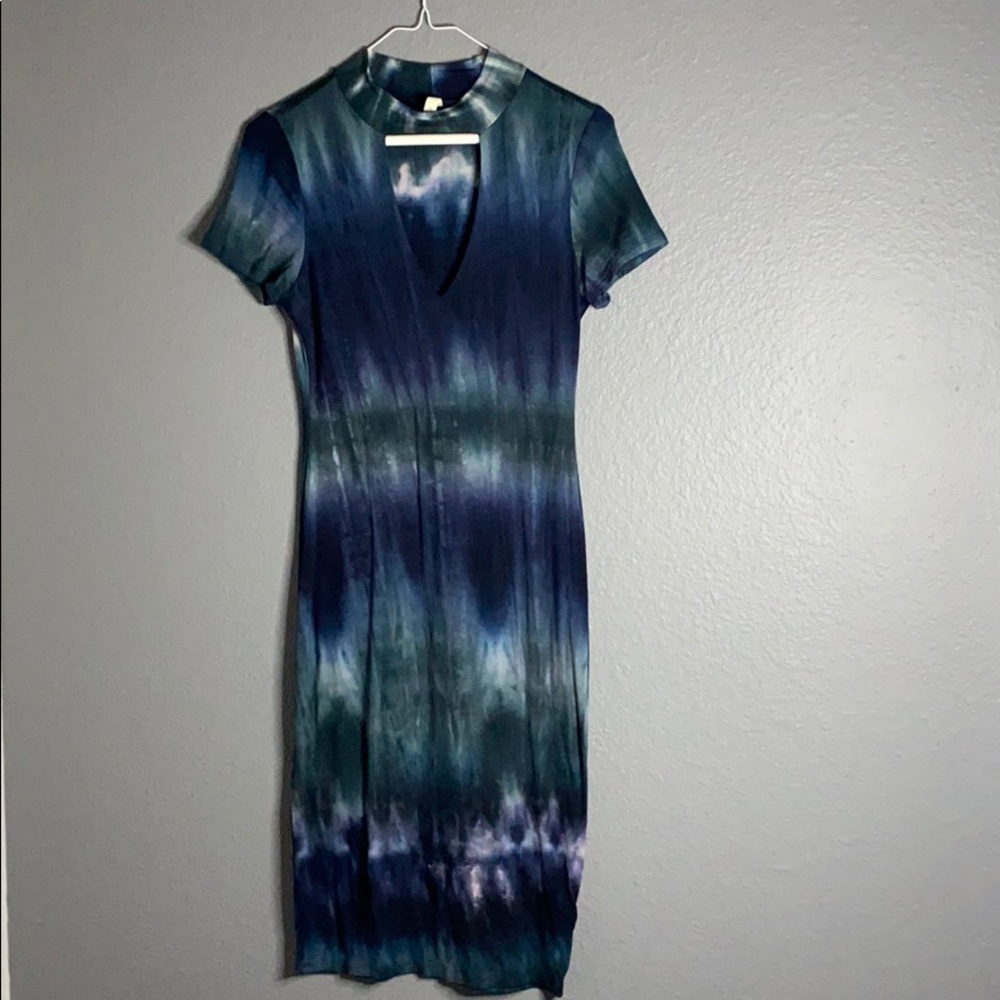 Midi dress